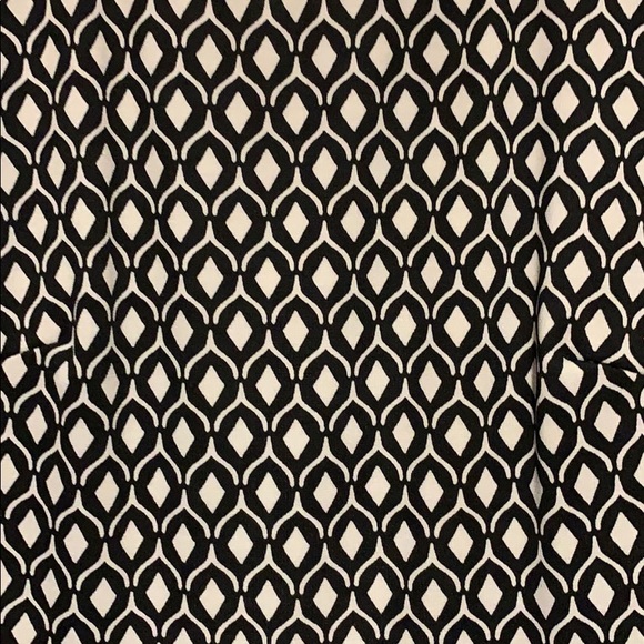 Pattern Dress - Picture 3 of 3